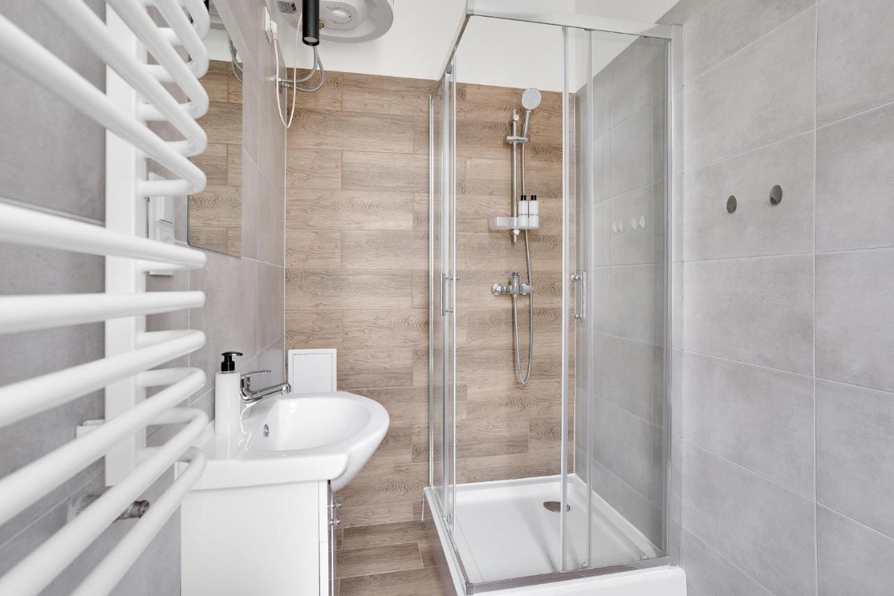 Apartamenty Centrum Dworzec Pkp Self Check-In 24H Катовіце Екстер'єр фото