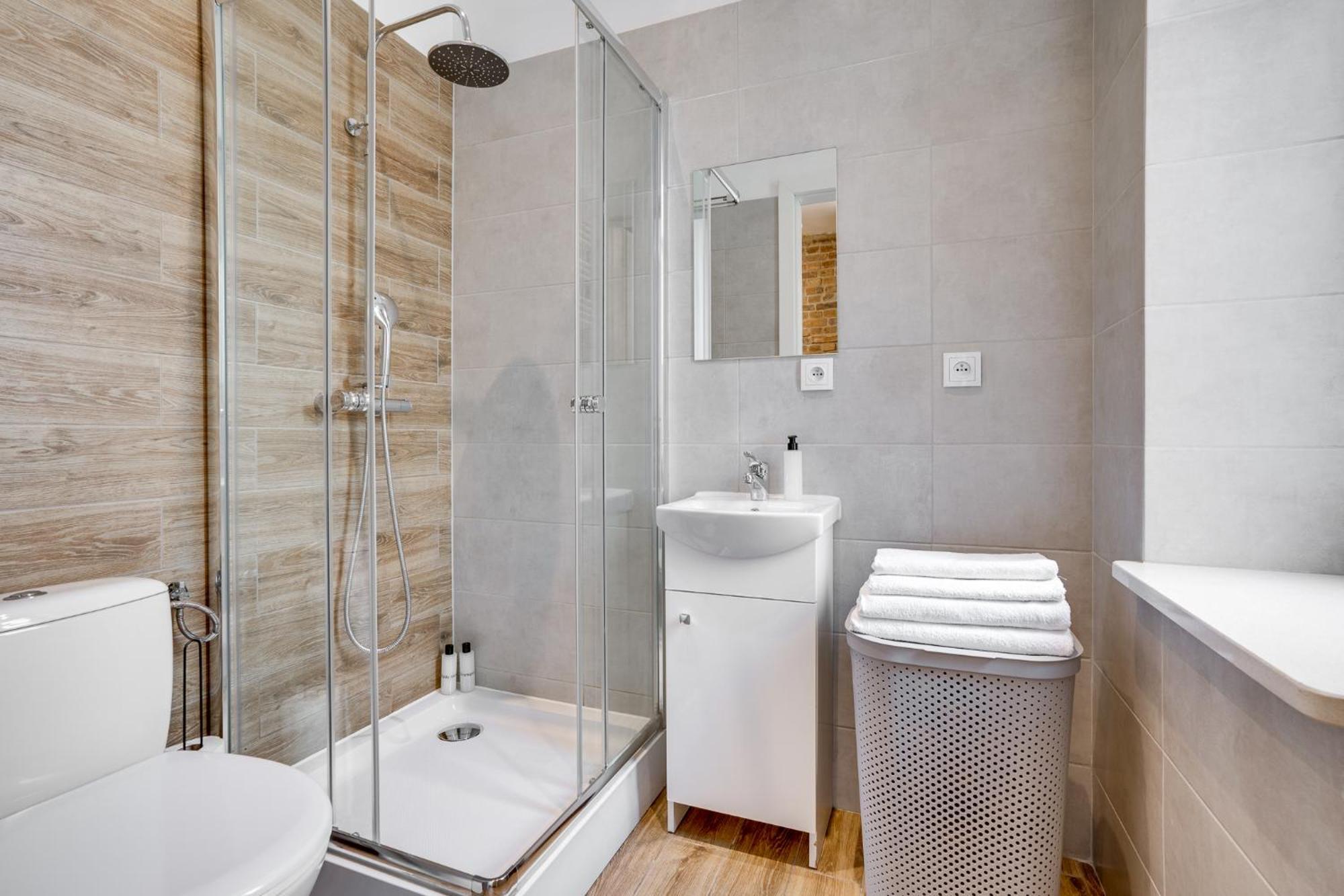 Apartamenty Centrum Dworzec Pkp Self Check-In 24H Катовіце Екстер'єр фото